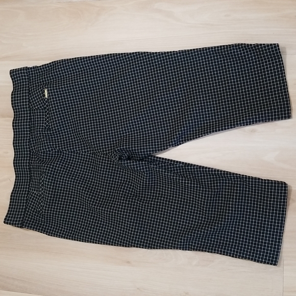 ❤️ 3 For $15 SALE Anne Klein pull on capris Large - Picture 5 of 5